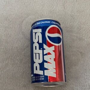 Pepsi Max Can unopened empty-Vintage-Rare -Canadian -1990s